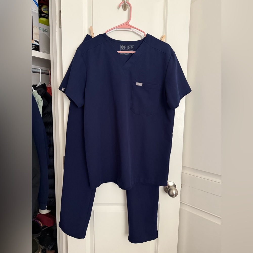 Figs Navy Blue Scrub Set